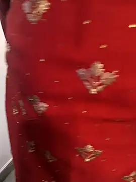 lovely zara online show from March 10, 2025, 7:53 am