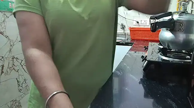 bhabhisexxy 880 online show from February 13, 2025, 1:50 am