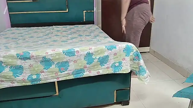 bhabhisexxy 880 online show from October 17, 2025, 2:15 am