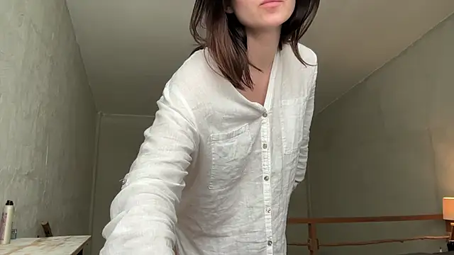  liatris  online show from January 30, 2025, 6:24 am