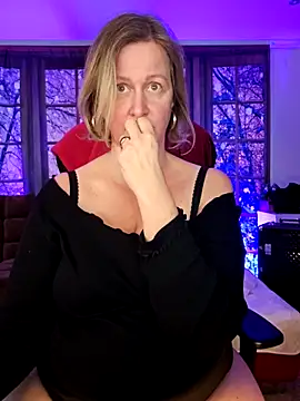 MarleneBloem online show from February 26, 2025, 4:45 pm