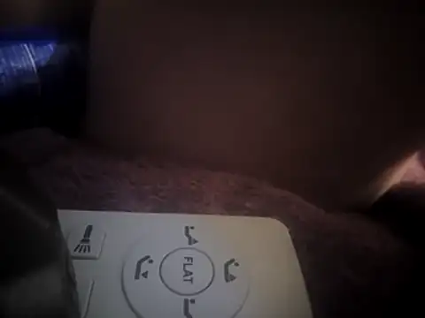 Travislovescum online show from November 22, 2025, 6:23 am