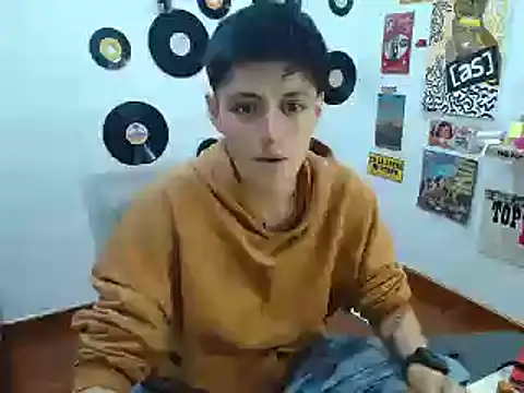 9 Fernanda 9 online show from March 4, 2025, 3:22 am