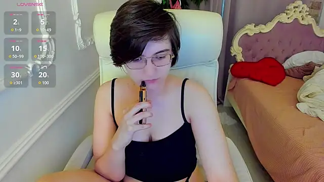 Snapshot of Lily_Marlin chatting on July 26, 2026, 4:09 am Lily Marlin online show from July 26, 2026, 4:09 am