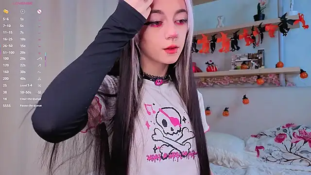 TristaRoht online show from November 5, 2025, 3:01 pm