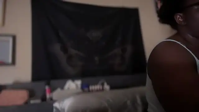 Yagurl  west online show from February 18, 2025, 7:21 am