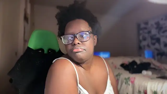 Yagurl  west online show from January 13, 2026, 3:56 am