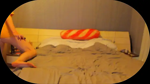 KlementinaBbG online show from December 20, 2024, 8:55 pm