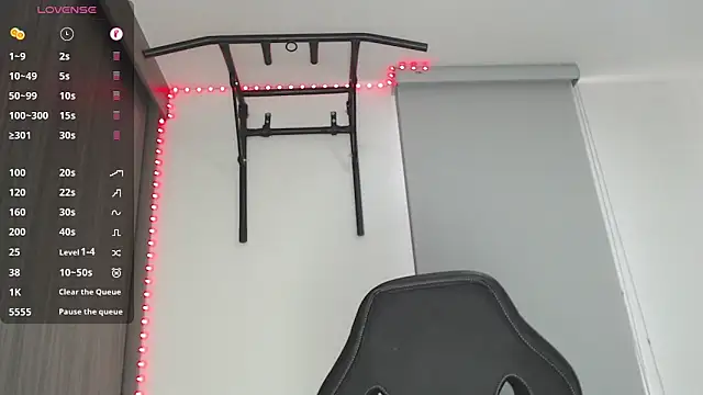 Snapshot of russthiago chatting on December 21, 2024, 2:37 pm russthiago online show from December 21, 2024, 2:37 pm