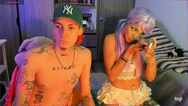 badeyes crazygoat online show from April 17, 2026, 11:52 pm