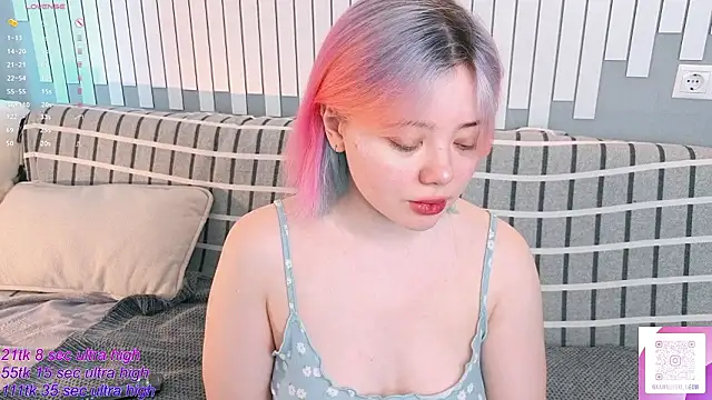   KawaiiYuki   online show from March 23, 2026, 6:17 am