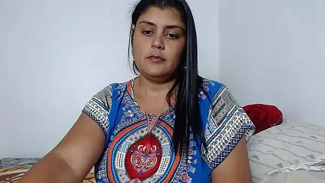 Snapshot of AlyDenalioficial chatting on February 17, 2025, 5:53 pm AlyDenalioficial online show from February 17, 2025, 5:53 pm