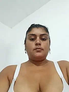 Snapshot of AlyDenalioficial chatting on February 26, 2025, 3:41 pm AlyDenalioficial online show from February 26, 2025, 3:41 pm