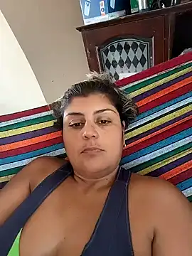 Snapshot of AlyDenalioficial chatting on April 29, 2026, 2:21 pm AlyDenalioficial online show from April 29, 2026, 2:21 pm