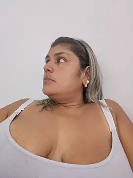 Snapshot of AlyDenalioficial chatting on May 29, 2026, 11:25 pm AlyDenalioficial online show from May 29, 2026, 11:25 pm