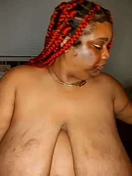 Snapshot of NaughtyHottieBBW chatting on December 19, 2025, 10:11 am NaughtyHottieBBW online show from December 19, 2025, 10:11 am