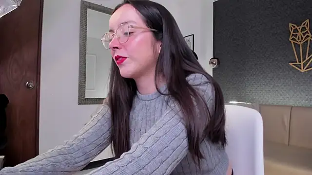 Snapshot of ana_ev chatting on December 23, 2024, 8:36 pm ana ev online show from December 23, 2024, 8:36 pm