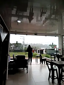 my-kitty online show from February 12, 2025, 10:48 pm