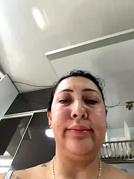 my-kitty online show from November 23, 2025, 3:45 pm