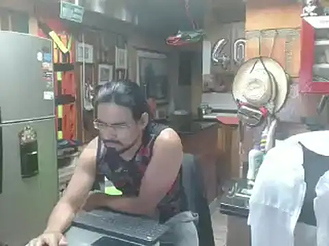 Dr Pocholate84 online show from February 3, 2025, 4:46 am