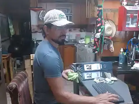 Dr Pocholate84 online show from March 22, 2025, 2:48 am