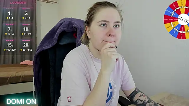 Olivia Munk online show from February 19, 2025, 3:39 am