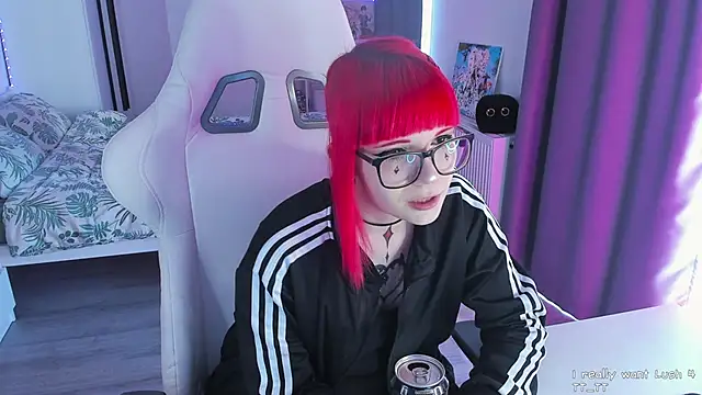 Yumi Youkai online show from February 19, 2025, 8:33 am