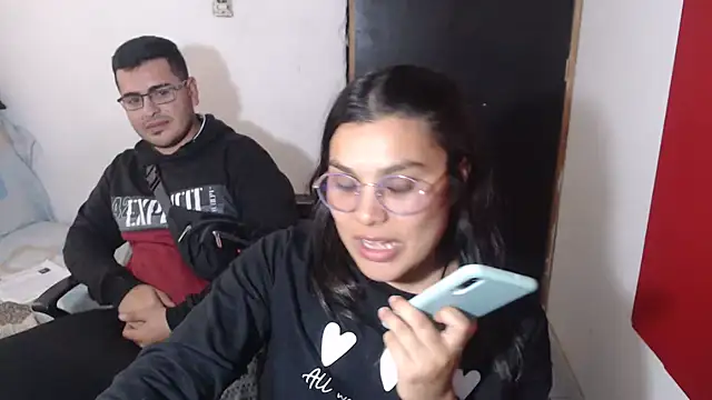 luxury sex 17 online show from March 5, 2025, 10:21 pm