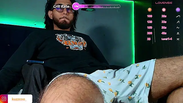 kuzzcoo online show from April 20, 2026, 11:13 am