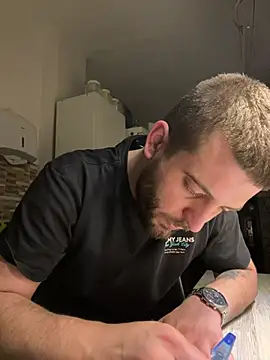 ElChapoGuzman95 online show from February 24, 2025, 4:58 pm