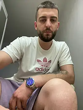 ElChapoGuzman95 online show from March 13, 2025, 4:45 pm