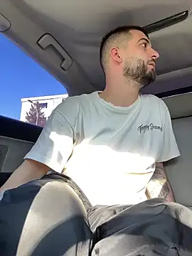 ElChapoGuzman95 online show from March 20, 2025, 2:10 pm