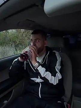 ElChapoGuzman95 online show from October 24, 2025, 4:53 am