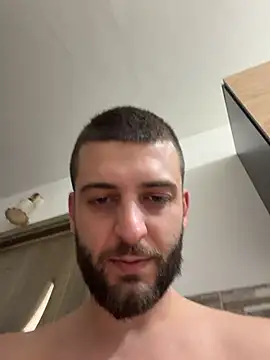 ElChapoGuzman95 online show from February 17, 2026, 8:04 pm