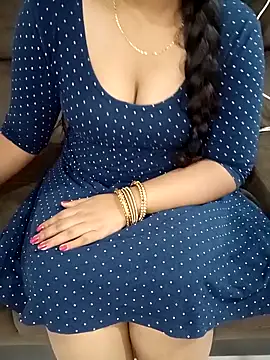 Mounika25 online show from October 17, 2025, 5:37 pm