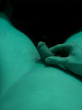 KaterSeinVater1 online show from October 4, 2025, 11:25 pm