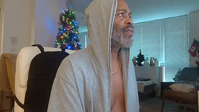 Snapshot of theblacklordmaster chatting on December 9, 2024, 3:54 pm theblacklordmaster online show from December 9, 2024, 3:54 pm