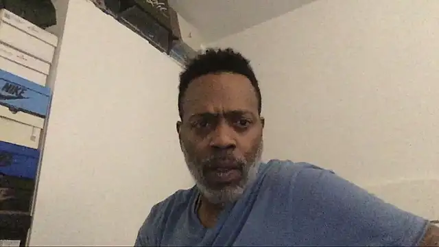 Snapshot of theblacklordmaster chatting on February 11, 2025, 8:10 pm theblacklordmaster online show from February 11, 2025, 8:10 pm