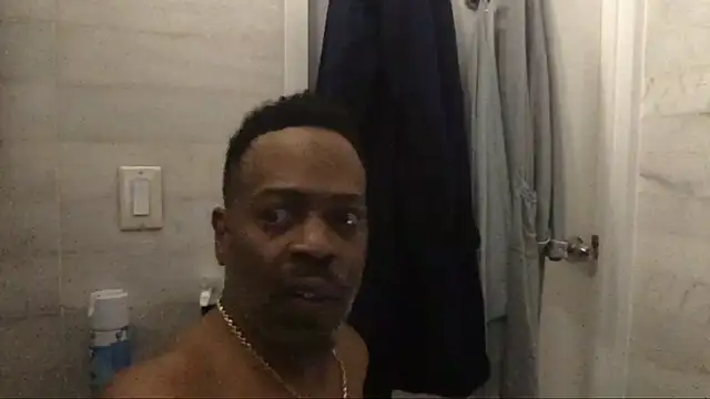 Snapshot of theblacklordmaster chatting on March 6, 2025, 12:52 pm theblacklordmaster online show from March 6, 2025, 12:52 pm