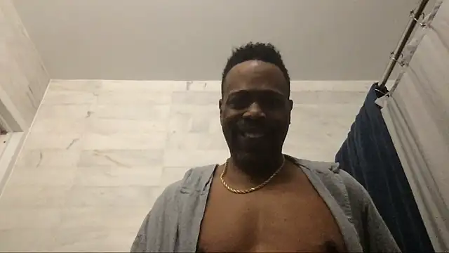 Snapshot of theblacklordmaster chatting on March 11, 2025, 1:01 pm theblacklordmaster online show from March 11, 2025, 1:01 pm