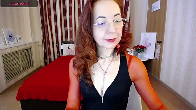 MrnMs Smith online show from March 14, 2025, 3:03 pm