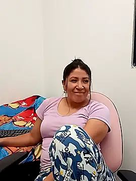 nammy  dirtyhott online show from February 7, 2026, 5:38 pm