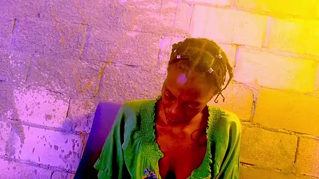 Snapshot of nzanizy chatting on January 26, 2025, 11:28 am nzanizy online show from January 26, 2025, 11:28 am