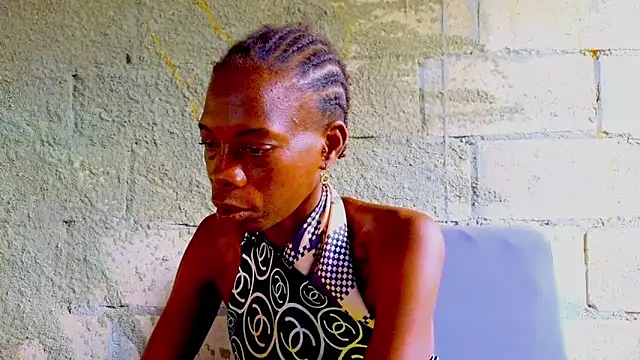 Snapshot of nzanizy chatting on February 10, 2025, 2:59 pm nzanizy online show from February 10, 2025, 2:59 pm