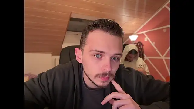 naked psy online show from December 27, 2024, 12:29 am