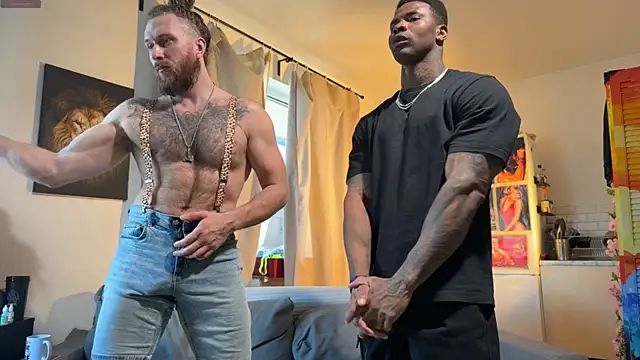 rusbigpaul online show from April 19, 2026, 6:46 am