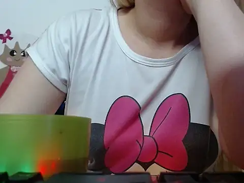 69liamilk69 online show from October 24, 2025, 5:59 am