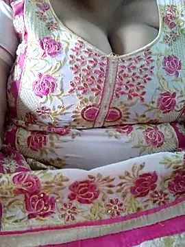 Snapshot of Seema_99 chatting on September 23, 2025, 4:48 am Seema 99 online show from September 23, 2025, 4:48 am