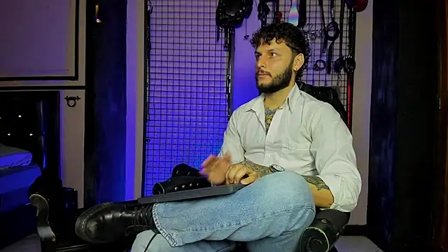 Twisted Fantasy online show from March 24, 2026, 4:06 am