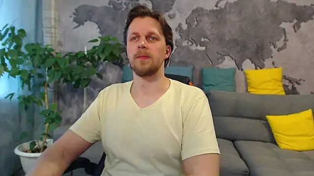 Snapshot of VikingChrisss chatting on April 26, 2026, 8:45 am VikingChrisss online show from April 26, 2026, 8:45 am